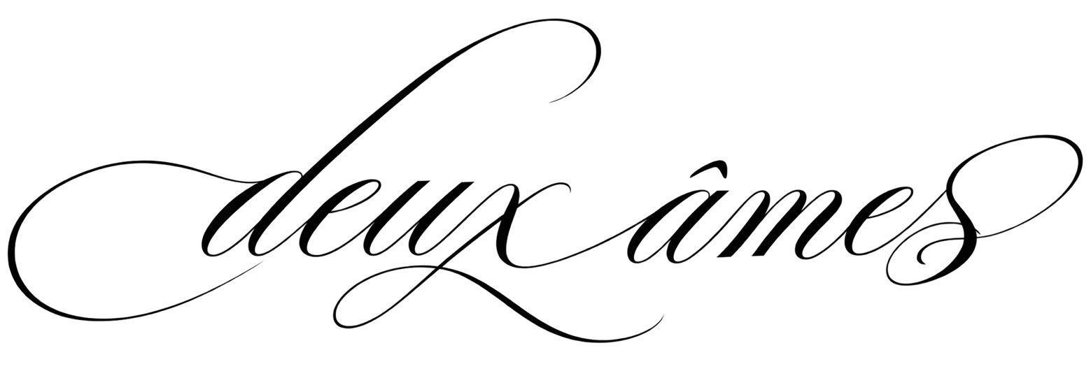 Deux Âmes cursive wordmark